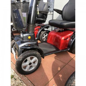 scootmobiel mezzo rosso